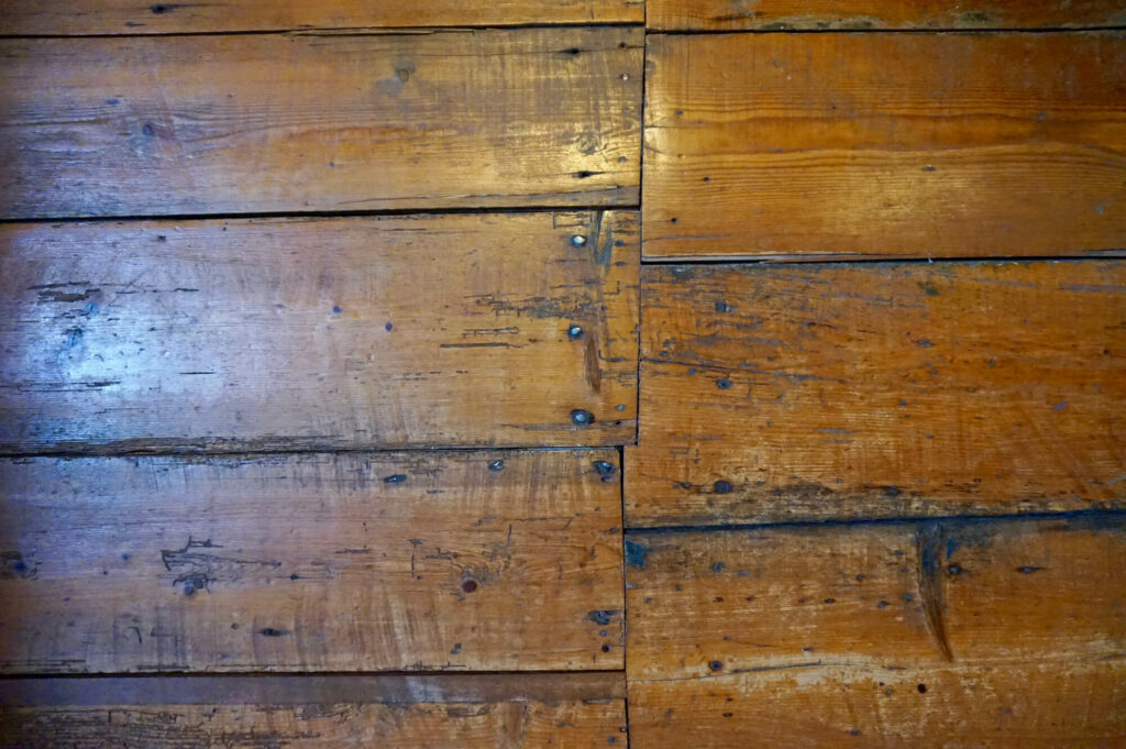 reclaimed wood look