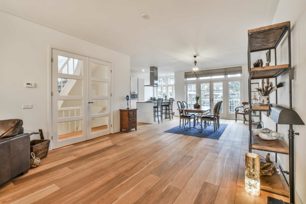 dining room with engineered hardwood floor